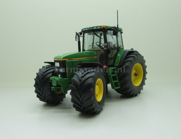 &Oslash; 51.5 x 24 mm: JOHN DEERE 7710/ 7810 Schuco:  2x Vredestein banden + Aluminium vooras velgen geschikt voor de John Deere 7710 Schuco  1:32            