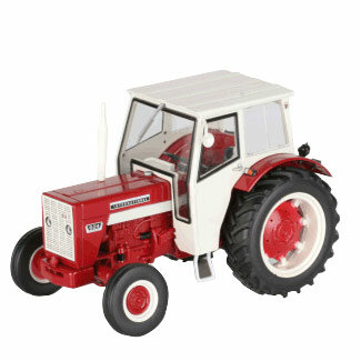 IH 624 International met afneembare cabine 1:32 Replicagri REP030