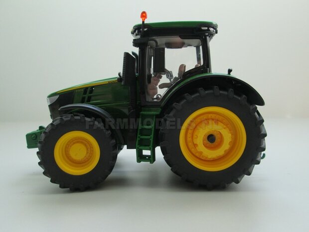 2x Wielgewicht met steekas uiteinde + Velg ringen John Deere geel geprint, &Oslash; 31 mm, 8-delig kunststof GEEL geprint 1:32 