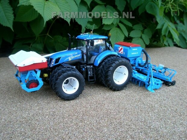 549. New Holland T7.270 dubbellucht met Monosem en Lemken zaaicombinatie