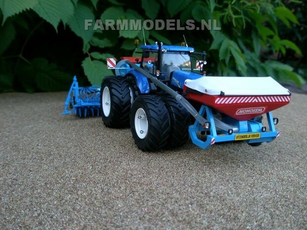 549. New Holland T7.270 dubbellucht met Monosem en Lemken zaaicombinatie