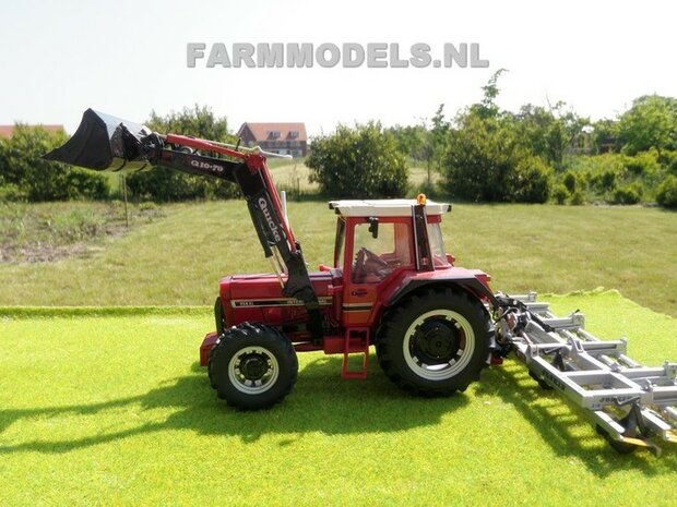 935. IH 956XL met Quicke Q10-70 voorlader