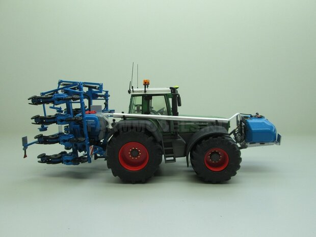 VOORBEELD FOTO&#039;S Fendt 926 Vario G1, Extra Brede banden + spatborden + trekhaak + Zwaailampen + Antennes- 1:32 WeiseToys Handmatig verbouwd / Manually rebuilt