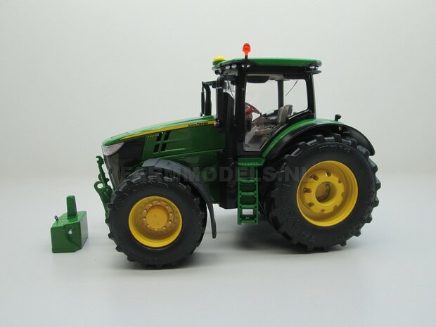 2x Wielgewicht John Deere Geel gespoten (7310R) &Oslash; 24.5 mm, uit massief Aluminium gefreesd, 1:32                    