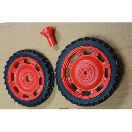 &Oslash; 56 mm: CULTUURWIELEN set Rood achteras  04  1:32    04253 R