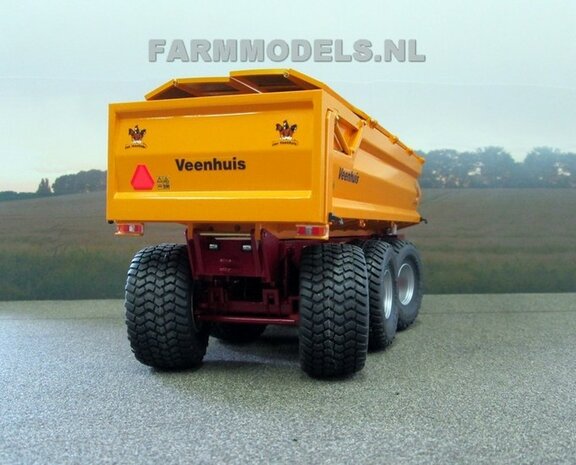 560. Jan Veenhuis JVZK 36000 met afdek kleppen, op Michelin 850/50 R30.5 of Vredestein Flotation Trac 800/45 30.5 banden 