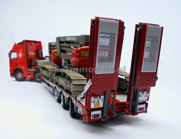 ANTRACIET met WOOD Nooteboom semi lowloader 1:32 Marge Models MM1812-02    