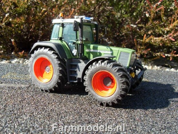 164. Fendt 824 op betere banden