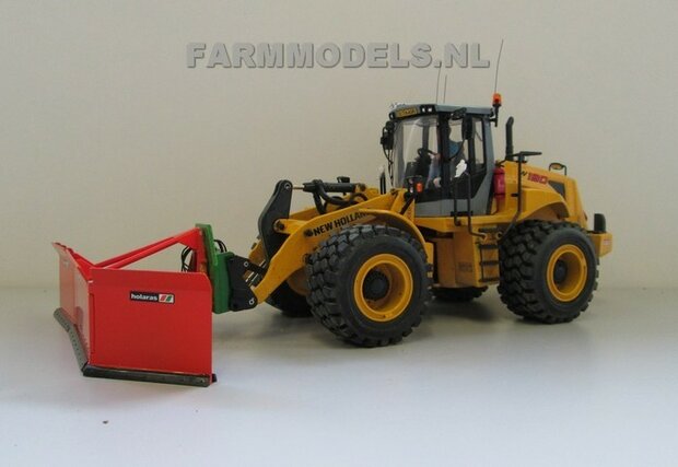 920. Uitleg Holaras Ma&Iacute;s schuif aan New Holland shovel, schaal 1:32, m.b.v. Farmmodels snel wisselset