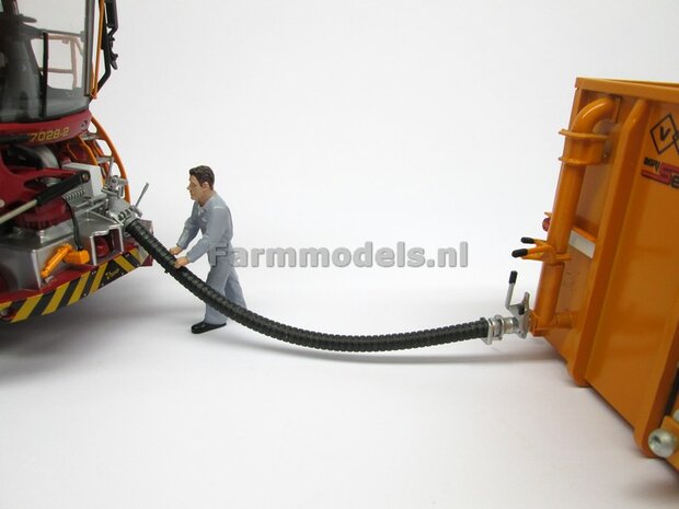 Koppelslang &quot;man-man&quot; mesttank &Oslash; 5.1 mm  1:32