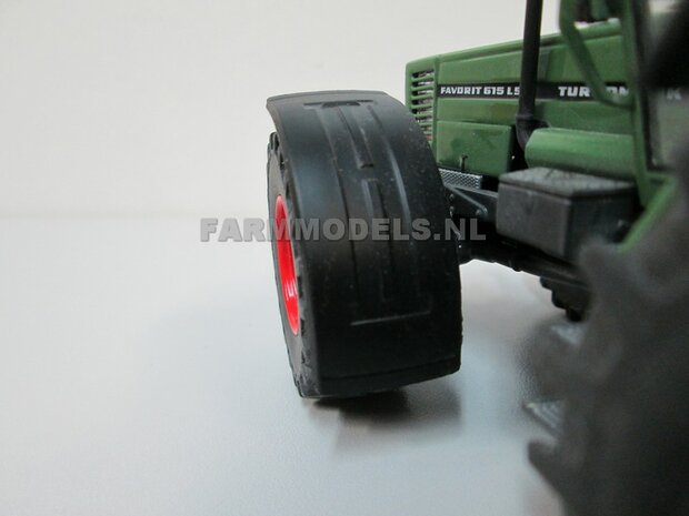 Aluminium vooras velgen Fendt 615 Blanc + brede vooras banden, geschikt voor Fendt 615 Weise Toys 1:32  