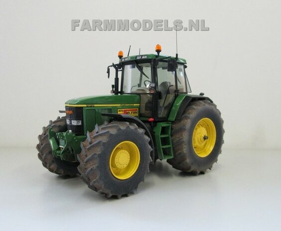 326. John Deere 7810 met VMR Veenhuis SW 450 silagewagen