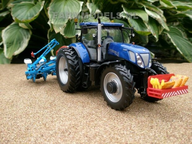 549. New Holland T7.270 Blue Power met Monosem ma&iuml;s zaaicombinatie