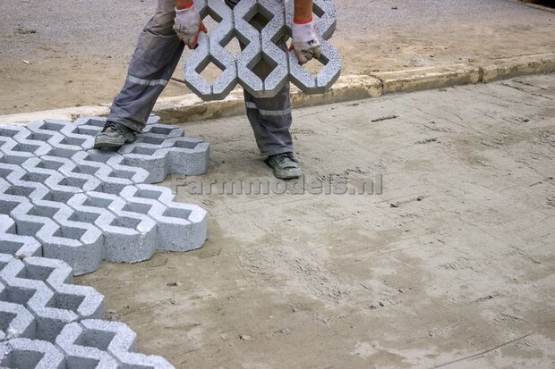 50x Grass beton  / Berm / erf verharding Beton Licht grijs 1:32 (23278) 