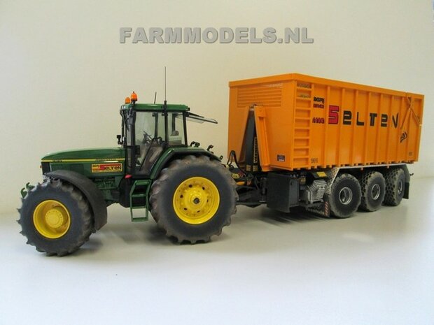 326. John Deere 7810 met VMR Veenhuis 3 asser carrier 