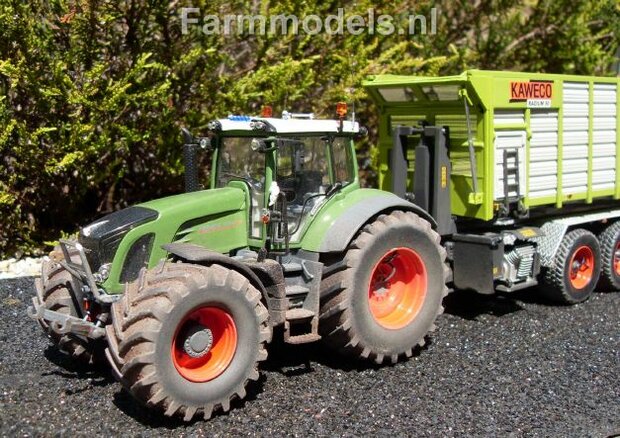 646. Loonbedrijf Christ Vercant met nieuwe Fendt 936 en Kaweco Carrier met Radium silagebak