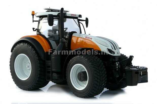 KOMMUNAL Steyr 6300 Terrus CVX Gazon/ Nokian banden  1:32 Marge Models MM1815 