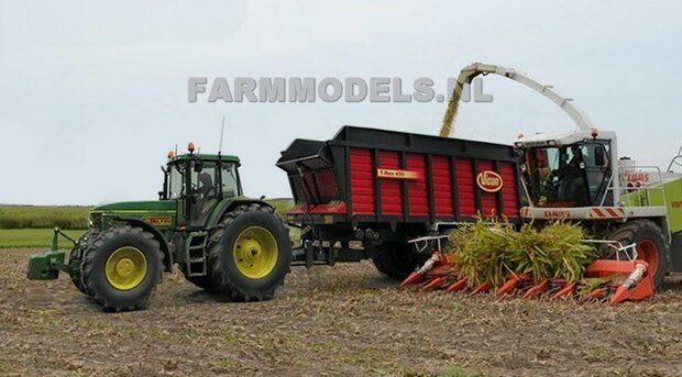 616. Selten hakselt eerste ma&iuml;s, met Vicon T-Rex en John Deere 7810