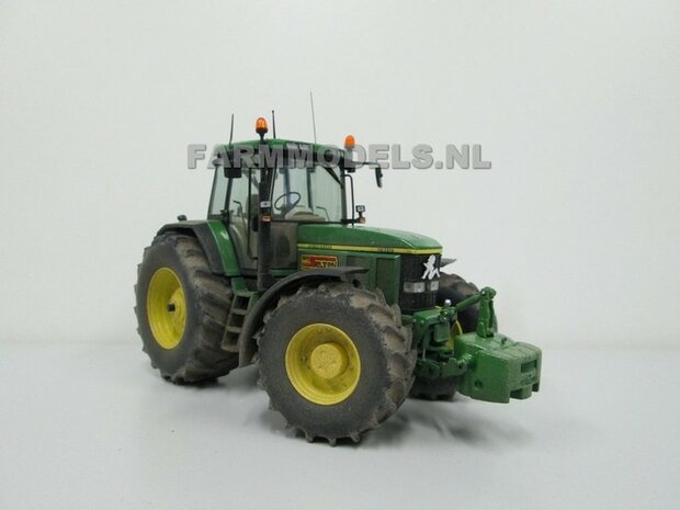 326. John Deere 7810 brede banden