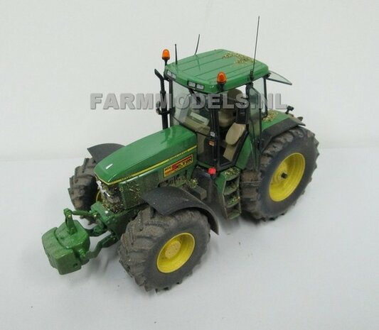 326. John Deere 7810 brede banden