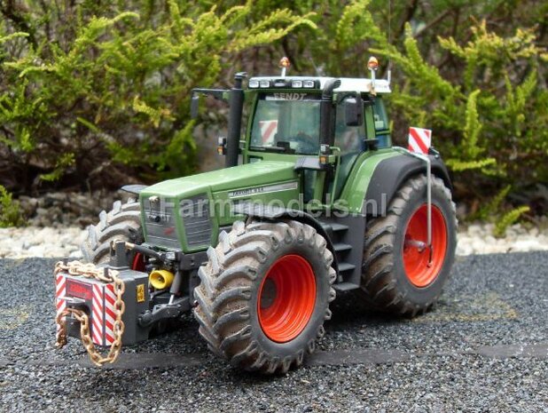 163.  Fendt 800 serie met luchtsysteem en bredere / grotere banden