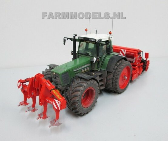 190. 2x Kuhn zaaimachines voor Loonbedrijf Hiemstra, met Fendt 828 en Fendt 824