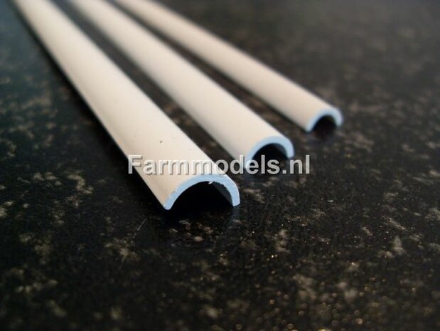 HALF ROND Open 3,5mmx5mm x 100 cm Modr403-54 