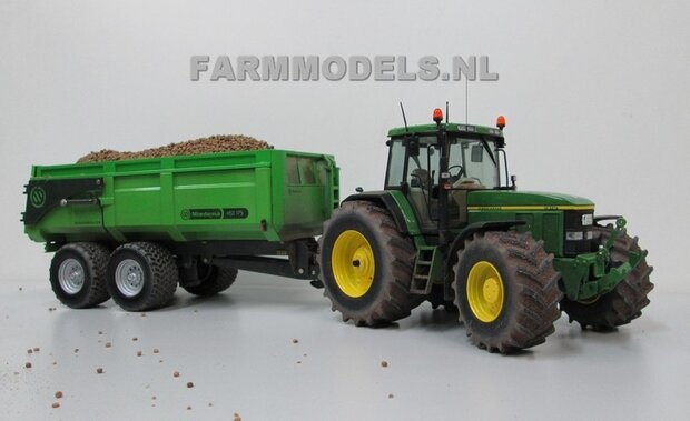 332.Loonbedrijf Hoekstra aardappels rooien met Dewulf &amp; John Deere