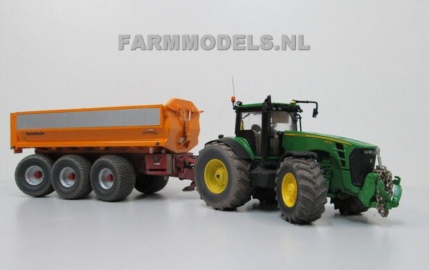 332.Loonbedrijf Hoekstra aardappels rooien met Dewulf &amp; John Deere