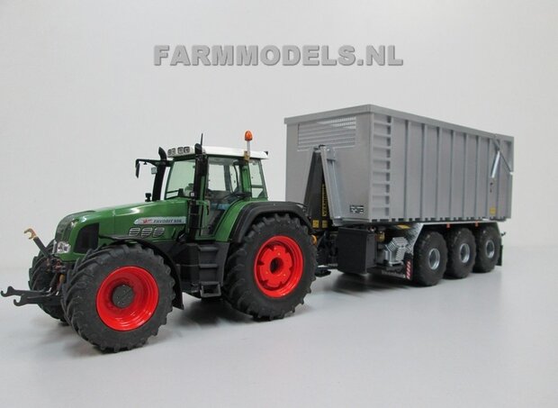 171. Fendt Favorit 926 Vario Gen. 2 met VMR haaharm carrier en silage kipper