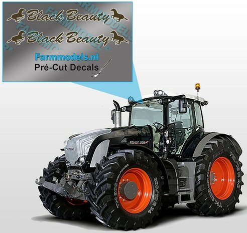 2x &quot;Black Beauty&quot; sticker Bruin/ Goud op Transparant 30 mm breed Pr&eacute;-Cut Decals 1:32 Farmmodels.nl 