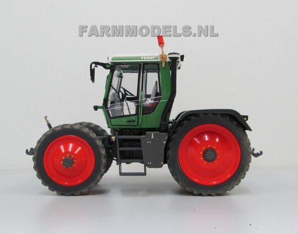 Achteras Fendt Xylon 522/524 Cultuur set Aluminium velg + Band (Massieve Aluminium velgen) 1:32