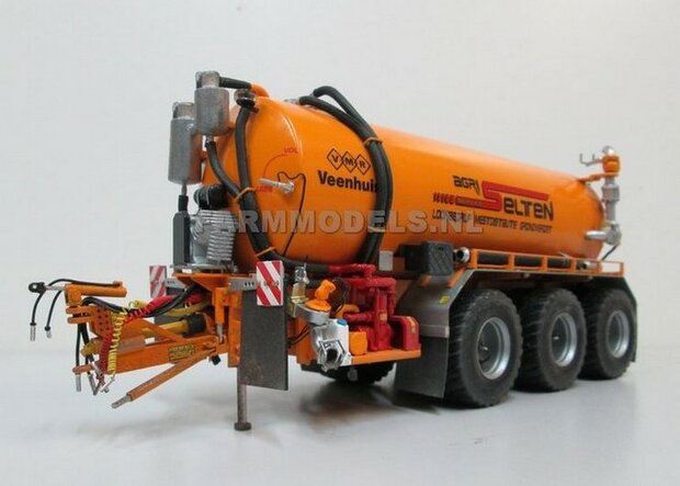 2x VMR Veenhuis 14mm hoog -VMR logo/ Veenhuis onder elkaar- zwart op Transparant Pr&eacute;-Cut Decals 1:32 Farmmodels.nl