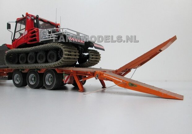 569. Dangreville oplegger met Pistenbully, loonbedrijf Vercant Belgi&euml;