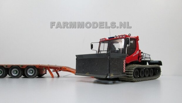 569. Dangreville oplegger met Pistenbully, loonbedrijf Vercant Belgi&euml;