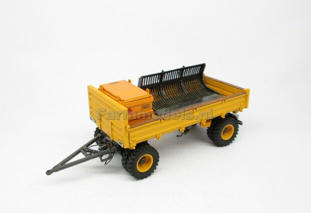 Rebuilt 4-wieler Bakkenwagen DUBBELLUCHT VOLVO GEEL/ GRIJS geschikt voor div. mobiele kranen &amp; shovels 1:32