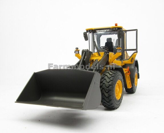 Volvo L60H Shovel 2023, Michelin banden+ Volvo VAB-STD snelwissel + bak 1:32 AT3200120  NB2B  LAST ONE/OP=OP