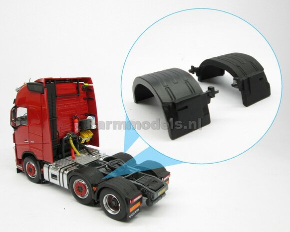 2x Spatborden Zwart Diecast (Voorloop- Sleep- stuuras) Volvo FH16 Marge Models 1:32