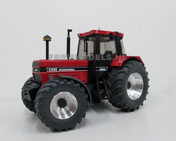 Aluminium Vooras velgen + bredere banden, geschikt voor de SCHUCO Case &amp; IH 1255 / 1455 (Massieve Aluminium velgen)   1:32            