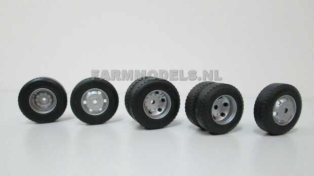 4x Dubbellucht Vrachtwagen &amp; Trailerband/ Transportband, afm. &Oslash; 32.5 mm 1:32 SUPERSALE