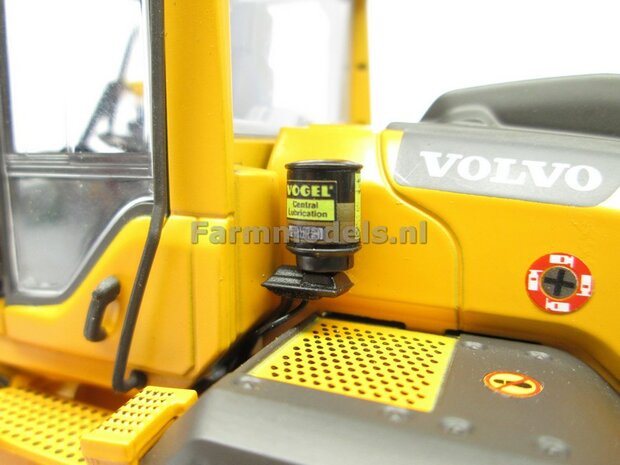 Opties Volvo L60H Shovel/ Voorbeeld foto&#039;s + VAB-STD snelwissel Brede banden etc. 1:32  AT3200120 