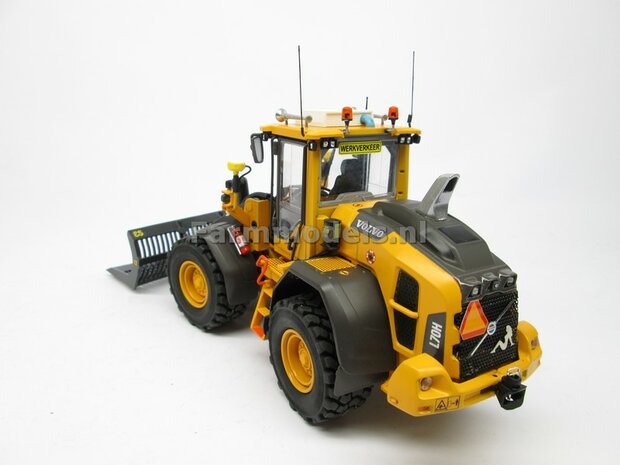 Opties Volvo L60H Shovel/ Voorbeeld foto&#039;s + VAB-STD snelwissel Brede banden etc. 1:32  AT3200120 