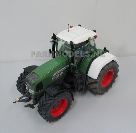 2x Extra brede spatbordverbreders Fendt 824 / 926 / 930 Weise (Gen I, II &amp; III)   1:32   