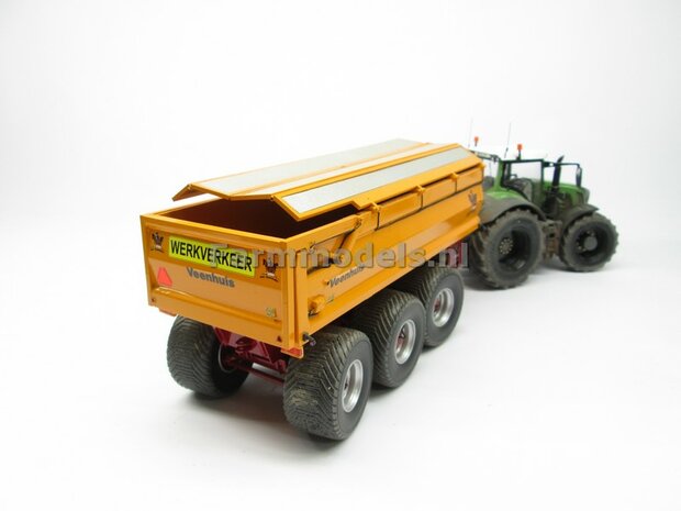 2x Veenhuis Zwart op Transparant 40 mm breed Pr&eacute;-Cut Decals 1:32 Farmmodels.nl