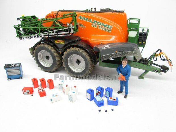5x BLAUWE Zuur-/ Gif-/ Spuitmiddelen vaten 20 liter + 5x Losse doppen, geleverd incl. Pr&eacute;-Cut Decals 1:32  UITLOOP ITEM AANBIEDING