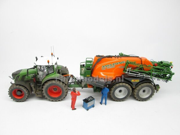 4x LOGO AMAZONE alleen WIT op Transparant 3 mm hoog Pr&eacute;-Cut Decals 1:32 Farmmodels.nl 