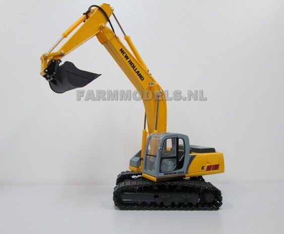 Slotenbak/ afwerkbak 64.7mm breed, geschikt voor snelwisselset 68000-68025 Rupskraan ROS New Holland / Hitachi / etc. 1:32                        