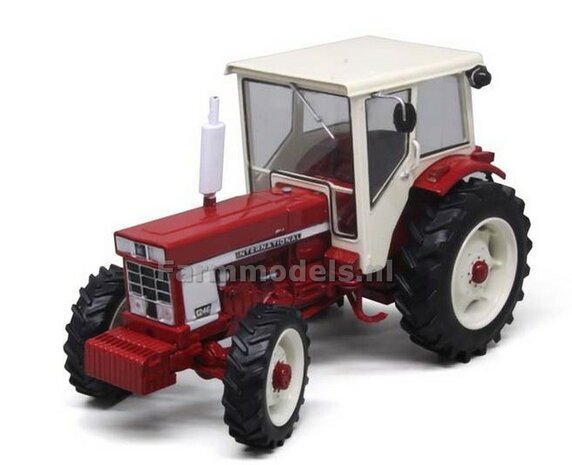 IH 1246 International 4WD met Cabine 1:32 Replicagri REP204   