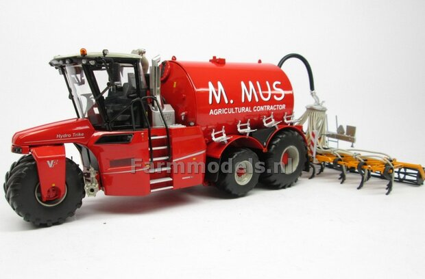 COMBISET: ND-VERVAET Hydro Trike XL, RED TANK + M. MUS LOGO +VMR VEENHUIS Bemester met verkruimelrollen 1:32 Marge Models  MM1819-MUS-5-COMBI