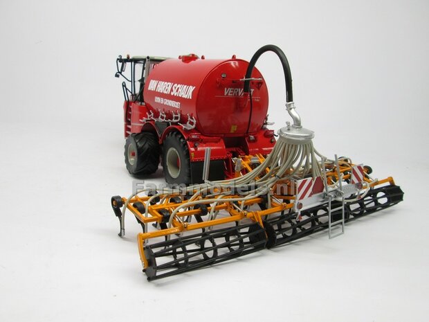 COMBISET: ND-VERVAET Hydro Trike XL, RED TANK + VAN HAREN LOGO + VMR VEENHUIS Bemester met verkruimelrollen 1:32 Marge Models  MM1819-VANHAREN-5-COMBI